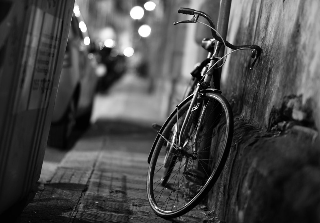 Colin87241868's tweet photo. Street photography in Firenze. Thanks to your support. https://t.co/AMawOjJ4k0