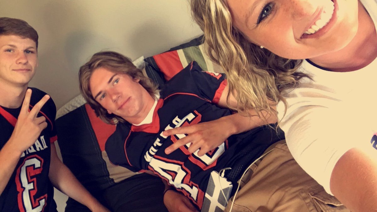 brooke_kandel's tweet photo. Happy Birthday Dom 😊 https://t.co/he7xeWeWa1