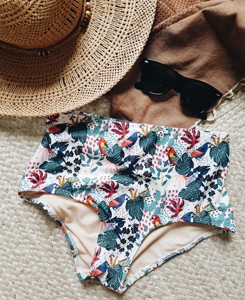 Mimiandaugust's tweet photo. Tropical print is back in high waist bottom ! In pre-order online NOW 🌿🍃#MimiHammer  
https://t.co/NePMTKptA1
•
•
•
•
#swimwear #lovedclotheslast #modasostensible #GoTransparent #madeintmtl #montreal #mtlmoments #flatlaystyle #tropicalvibes #tropical https://t.co/QQ5zb0UYZC