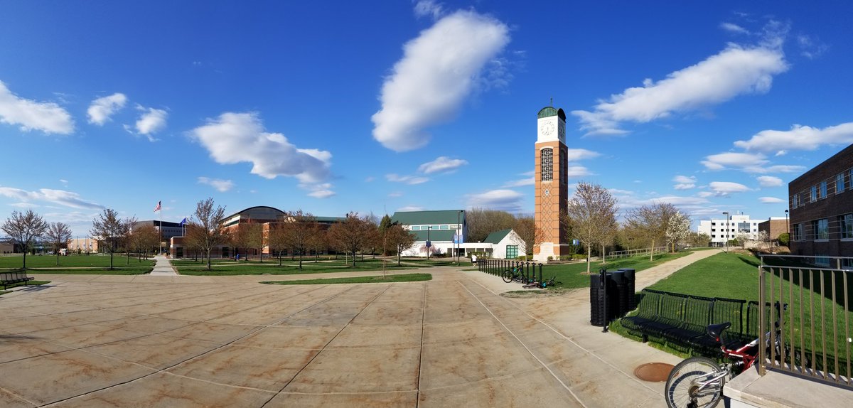 Hiking around <a href="/GVSU/">Grand Valley State</a> looked up into the sky and noticed what looked to be lenticular clouds. What do you think <a href="/NWSGrandRapids/">NWS Grand Rapids</a>? #stacked 
<a href="/JWSevereWeather/">JWSevereWeather</a> #miwx