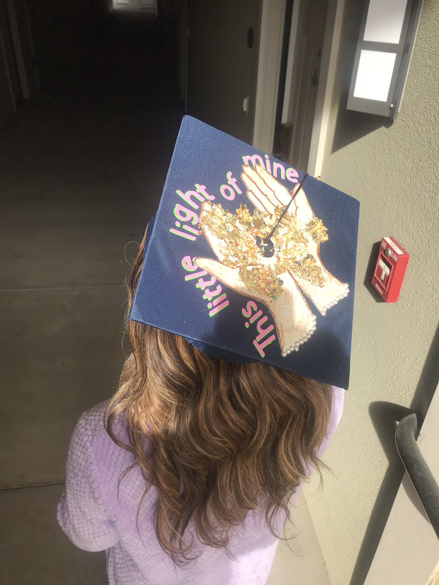 _MamaMiah's tweet photo. I’m gonna let it shine 💫 #ETSU2018 https://t.co/agPvhLOQN4