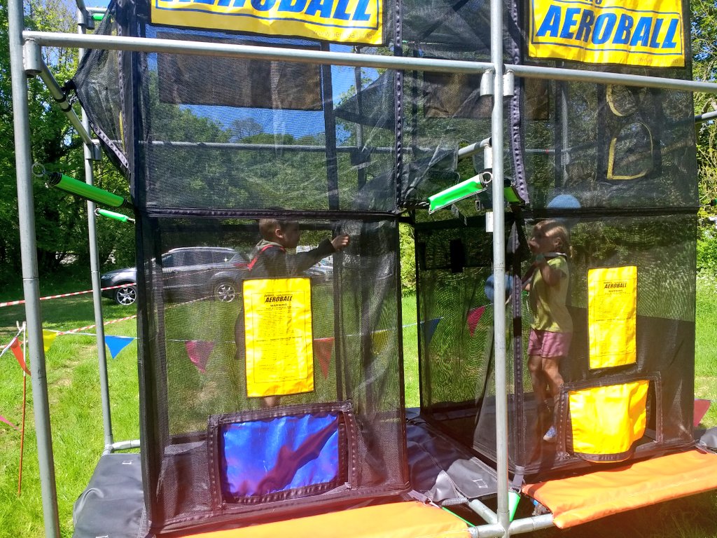 31stBathScouts's tweet photo. This afternoon Cubs visited the craft tent and played aeroball #cubs #OnceUponACamp #iscout https://t.co/fffTUhcq9Z
