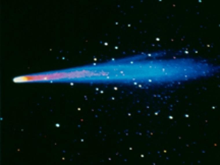 j_a_Info's tweet photo. Buenas noches!!
El gran cometa #halley entre el dia de hoy y mañana.
Se podran ver hasta 20 meteoritos por hora(hemisferio norte)
Y para nuestro hemisferio sur,sera el doble.DATO IMPORTANTE:
La mejor hora para ver este increible fenomeno sera hoy por la noche. https://t.co/Bug0FQmAMB