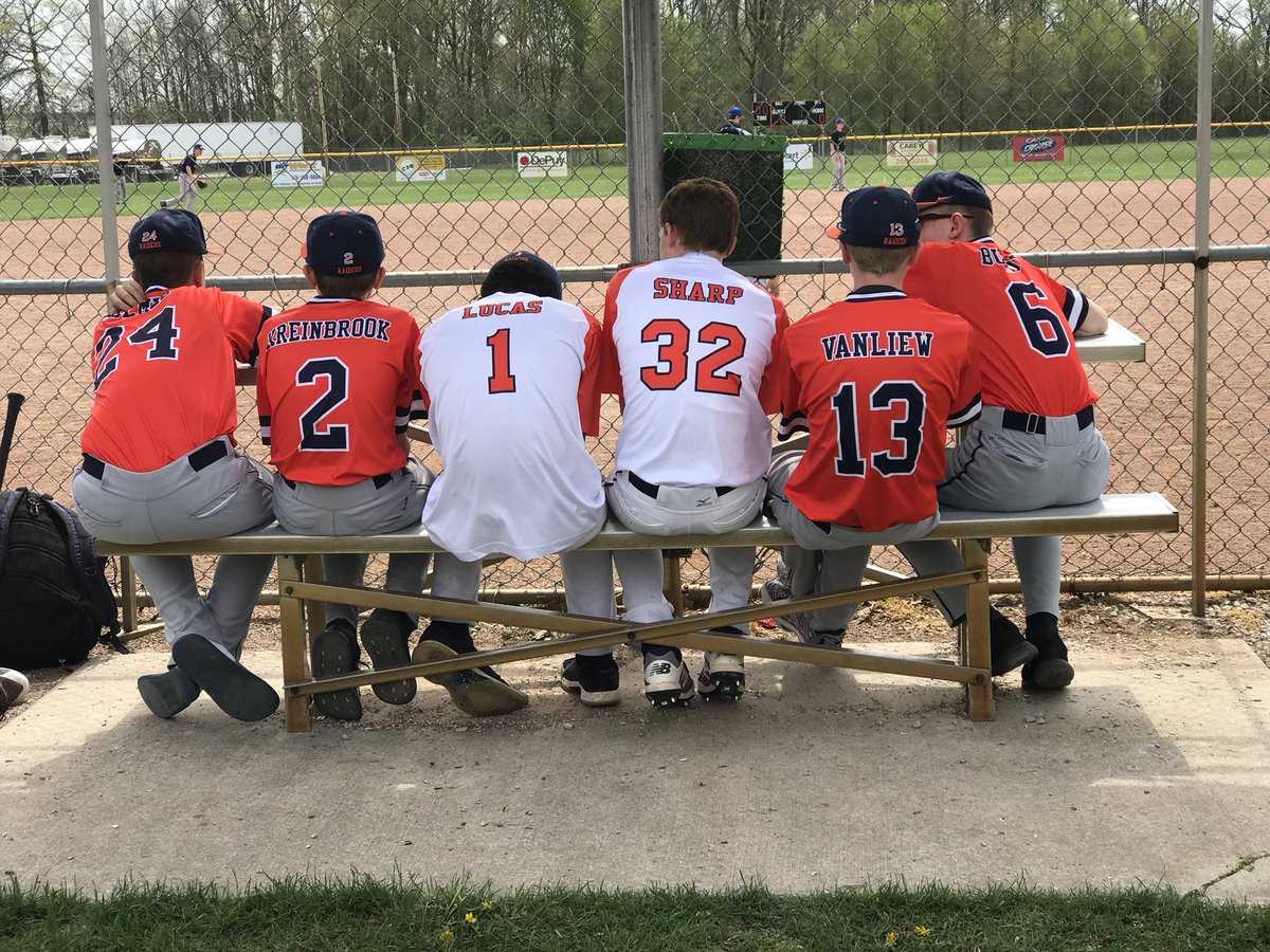 mkreiny's tweet photo. Last Warsaw #RaiderInvasion is in the books. Made to Semi-finals, played ball with their 14u buddies, had great weather, got dirty and made memories. Doesn’t get much better...until next weekend 😉⚾️❤️ @Harrisonbsball #baseballmom https://t.co/LKardlfLO2