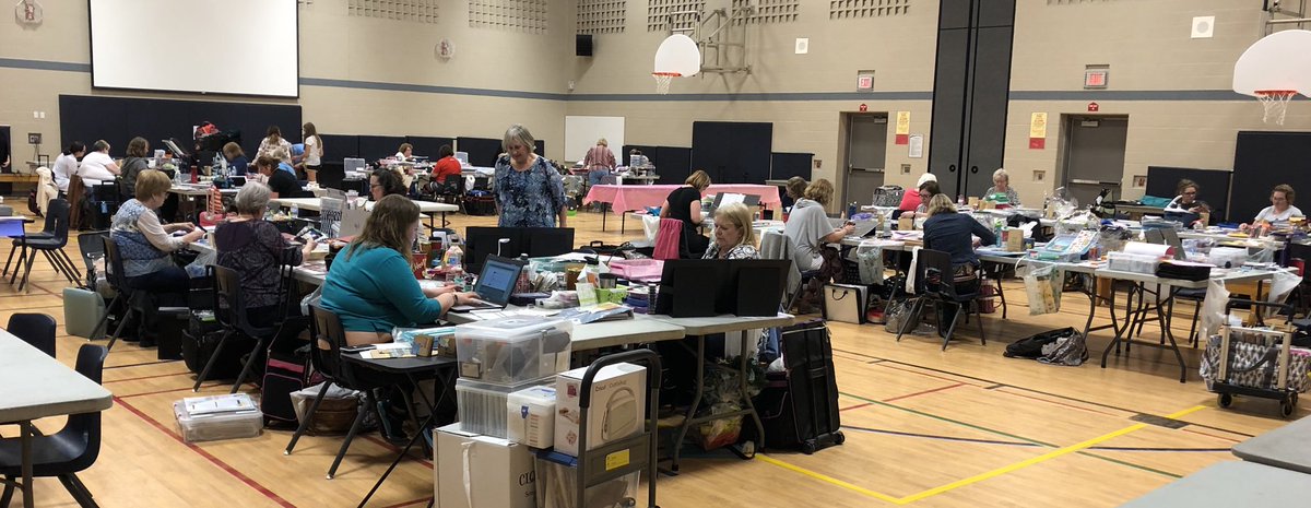 fhlwrdsb's tweet photo. Thank you Kristin Jones, Tracey VanWilligen and team for your leadership with our first ever scrapbooking fundraiser for our snack bin program. @FHLSnacks Congratulations on raising $3500 to help feed our students everyday! @wrdsb https://t.co/wB0eMGgO9F