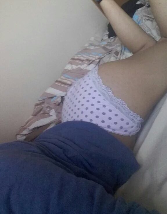 أُريدك أنت ثم قلبك ثم حبك ثم الذي بين ساقيك ثم حليبك فهذه رغبتي