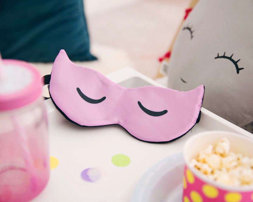 No sleepovers party is complete without eyemasks...Obviously! 🙌🏼💕  #kids #fun #sleepover #parties #london #kidssleepover #sleepoverparty #love #birthday #birthdayparty #partyplanner #partyideas #partyideasforkids #kidsparty #birthdayparties
