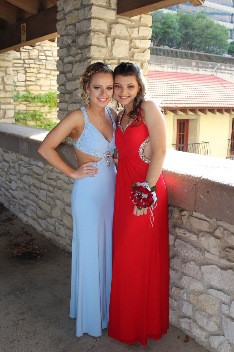 maggieaggie10's tweet photo. Prom 2018! https://t.co/6NBviQYa6o