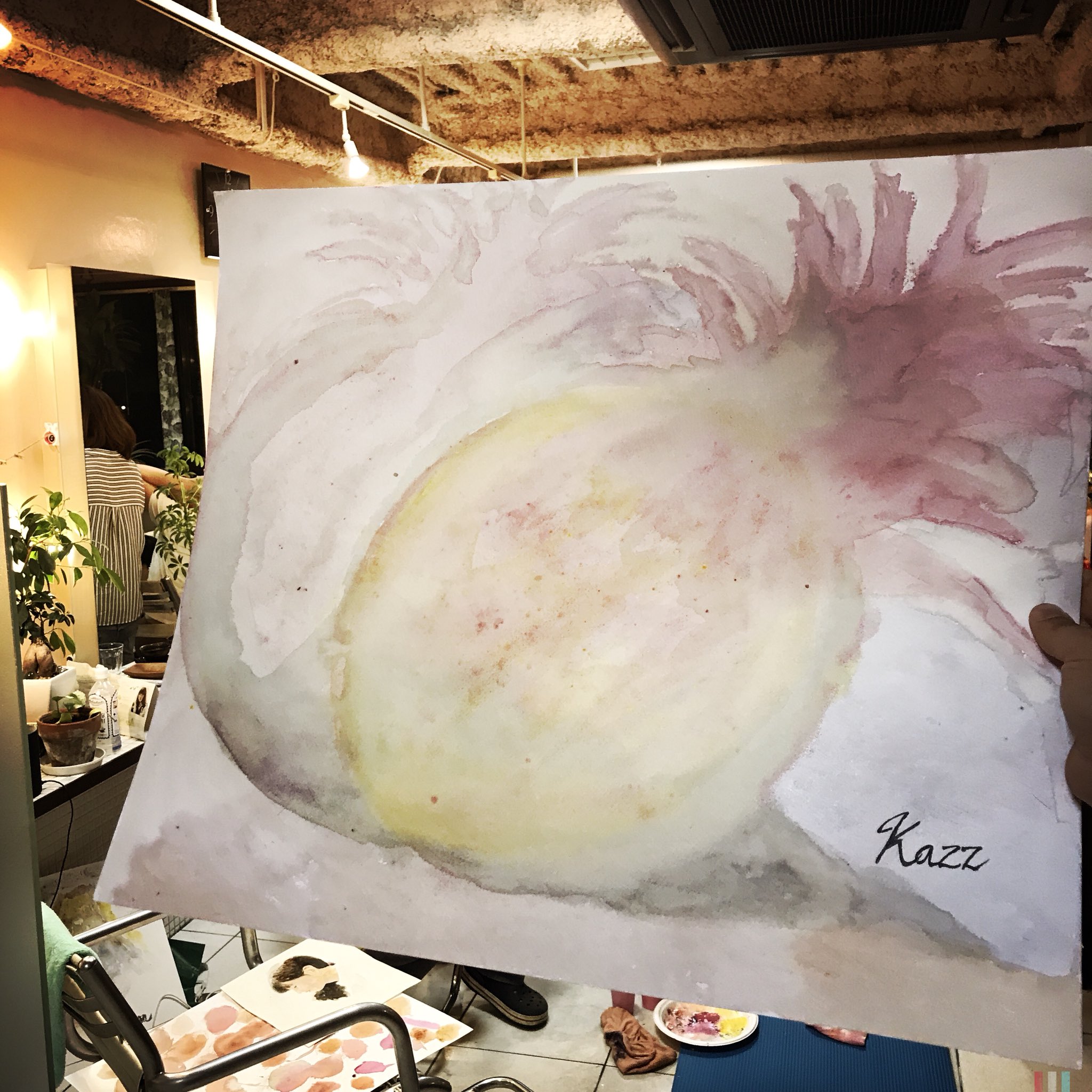 Kazuaki Tani 野菜から作られた絵の具 やさいいろ で絵を描いてきました 左が僕の絵パイナップル 真ん中と右は南インドから来日したラニー先生の絵 野菜の絵の具なので子供が舐めても大丈夫なのです T Co Am0cugg081 Twitter