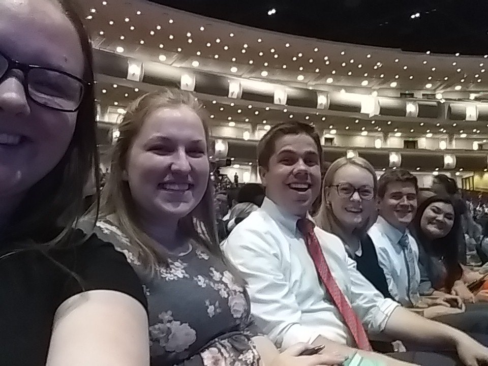 josbad22's tweet photo. At devo with awesome friends to feel the awesome spirit #LDSDevo https://t.co/KM4eWhJ7Tz