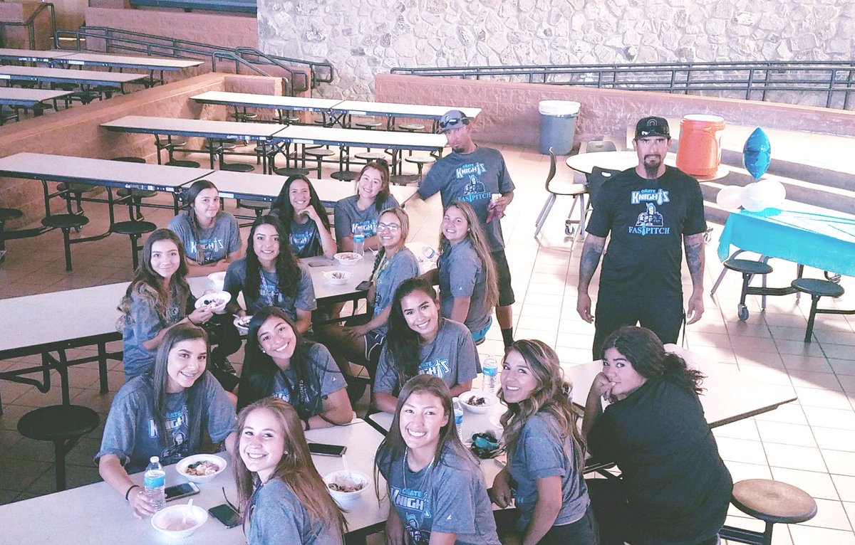 onatesoftball's tweet photo. Lady Knights seeding party. Knights coming out with the number 4 seed and will face the winner of Sandia/Piedra Vista Thursday in Rio Rancho. Continue to work hard Ladies ⚔️💙😈#OñateStrong https://t.co/2QoW9im6rV