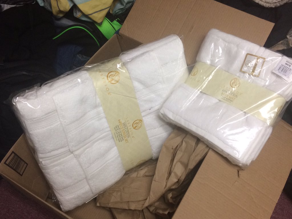 BIG THANK YOU to @zachusaxxx for sending gifts to @XJesseXPratherX for the Studio #GIFTS  #amazon #studio