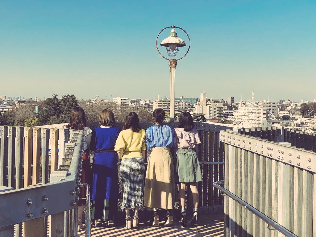 mana_12050606's tweet photo. タグします👍

💜茨城住み
💜高校1年生
💜manakaよりの🌈 
💜ガオラー歴2年
💜茨城秋ツアー観戦済み
💜グッズ集め中
💜好きなリトグリの歌➡️明日へ

#Little Glee Monster
#ガオラーの人フォロー
#RTした人全員フォロー 
#JK
#02lineの人フォロー https://t.co/mnbsqx9PTk