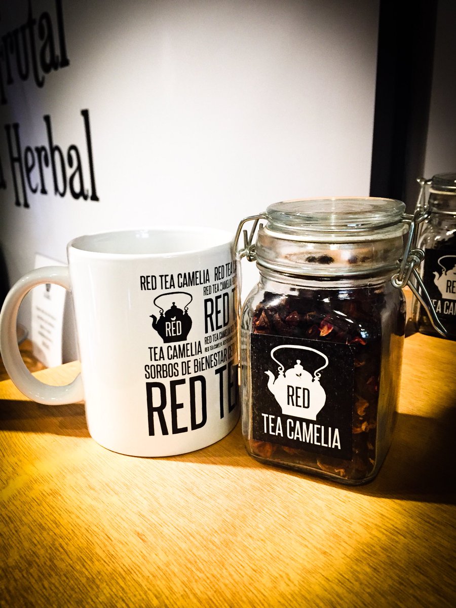 RedTeaCamelia's tweet photo. Cuando no tengas palabras, exprésalo con TÉ!! El regalo perfecto para mamá, tazas, té & tisanas, termos, infusores, paquetes para casa, regala tranquilidad🌹 #RedTeaCamelia
#Tealoversmx #10Mayo #Mamá #Teagranel #paquetesparamama
Encuéntranos frente a la pista de hielo en MundoE https://t.co/7McsCveO45