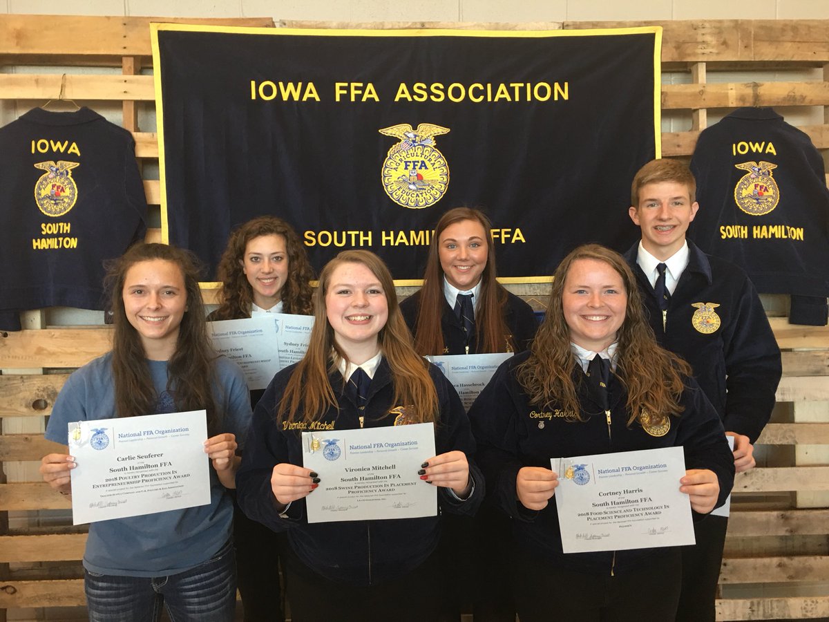 NessAgEd's tweet photo. 2017-2018 @shamiltonffa Proficiency Award Winners! https://t.co/uuZyQYvy6s