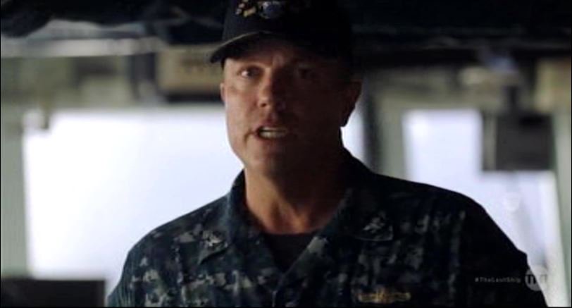 BlackhawkStrykr's tweet photo. @LastShipTV #SlatterySunday continues with #CaptainSlattery telling #MasterChiefJeter to drop anchor- it will spin the James around in the water with minimal damage from the missile Bravo Zulu #Slattery ! #TheLastShip #NathanJames https://t.co/AFH6lcJdzO
