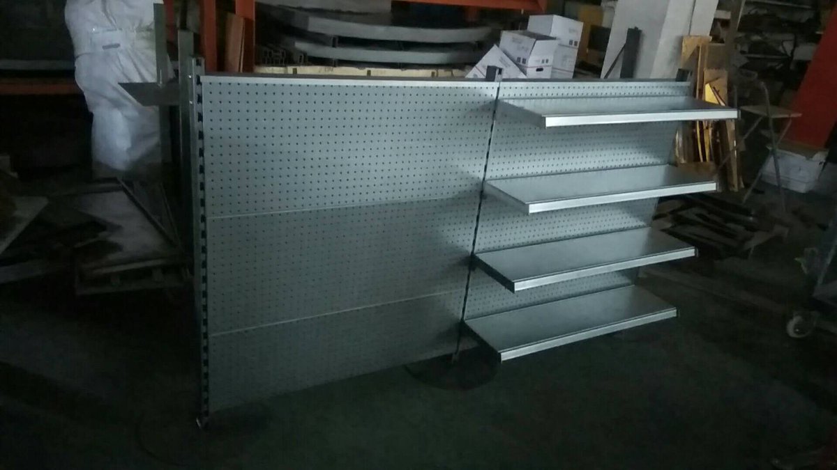 StoreEquip's tweet image. Q system with acrylic candy bowl on top, julian@store-equip.com