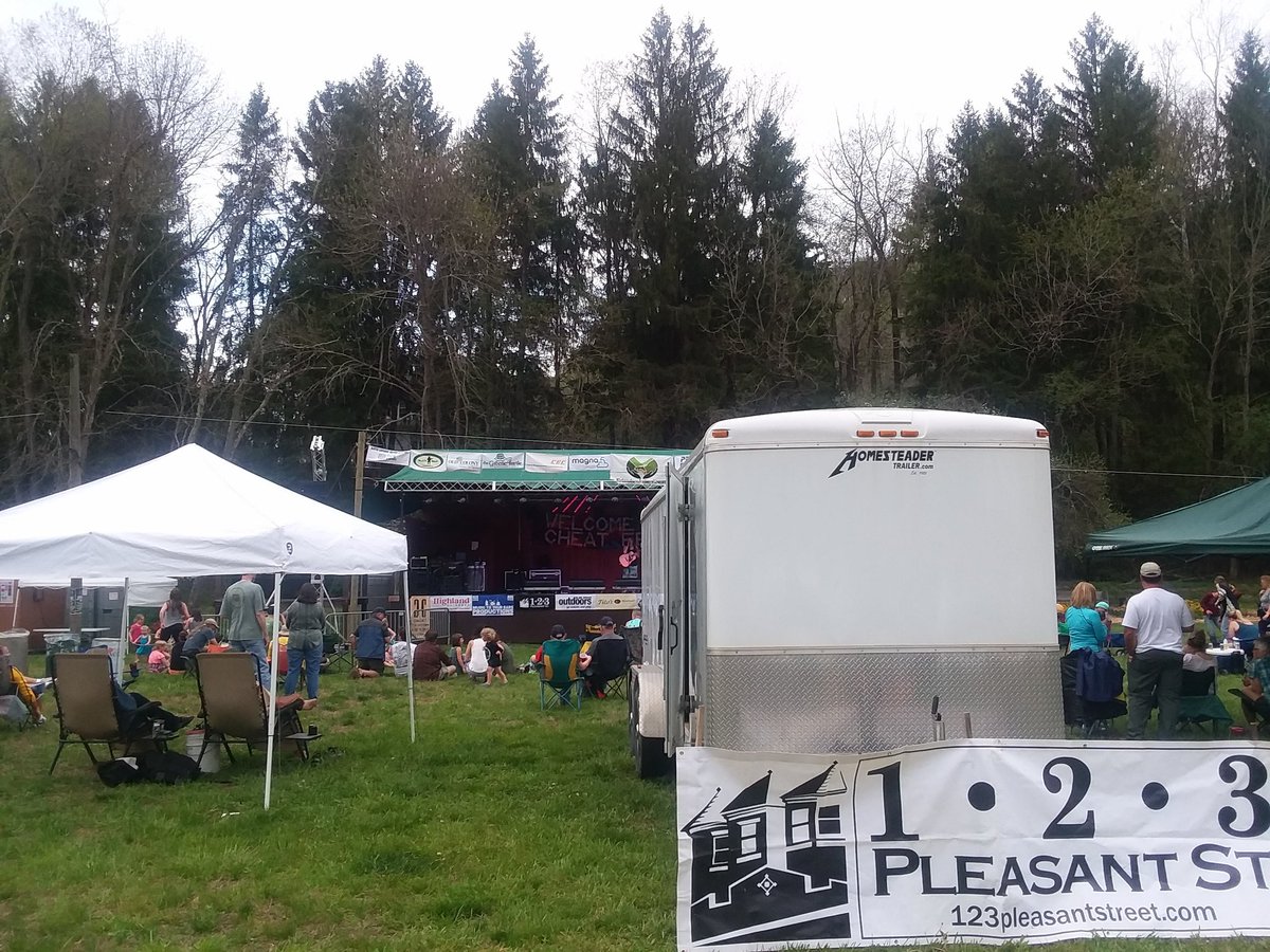 123pleasant's tweet photo. Thank you to Friends of the Cheat for throwing such a great party and protecting our water supply! See you next year when we celebrate number 25!!
@CheatFest
#FletchersGrove
#CheatFest #CheatRiver #FriendsoftheCheat #WestVirginia https://t.co/CK5ChjIoz6
