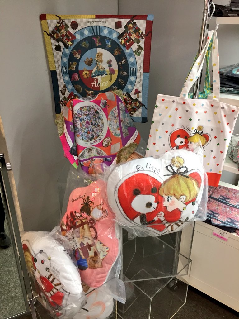 はる この2種類が欲しかったんだ W Sｨﾁﾞｨﾁﾞ 可愛くない 黒柳徹子 トットちゃん Tシャツ おしゃれ