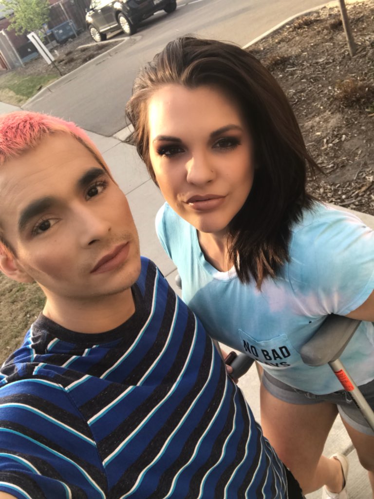Josh13962266's tweet photo. #makeupartistsworldwide #makeuptutorial #makeupartist #makeupaddict #makeupjunkie #gayboy #blessed #wakeupandmakeup #model #malemodel #guysinmakeup #meninmakeup #boysinmakeup #selflove #blogger #ipsy #boxycharm #mua #malemuas #beauty #photooftheday #photoshoot #bestfriends https://t.co/iDUHk9M7U3