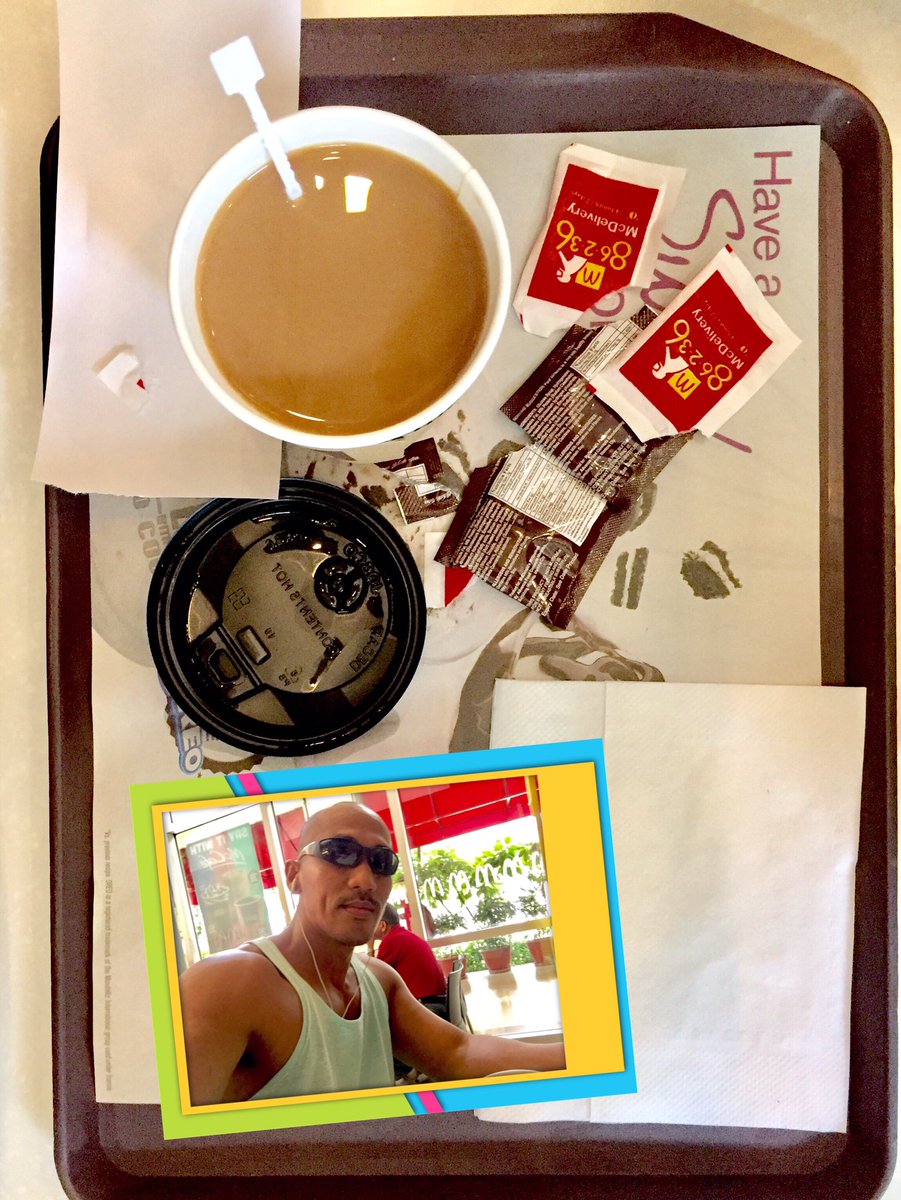 EarlChristoffer's tweet photo. Kape muna tayo guys.. pampagising ng natutulog na mga muscles... #almostnear #withinthearea #mcdokia #coffeebreak #gymaddict #gymrat #personaltrainer
Paparapapa.....love kita!! https://t.co/KK76uNZLOt