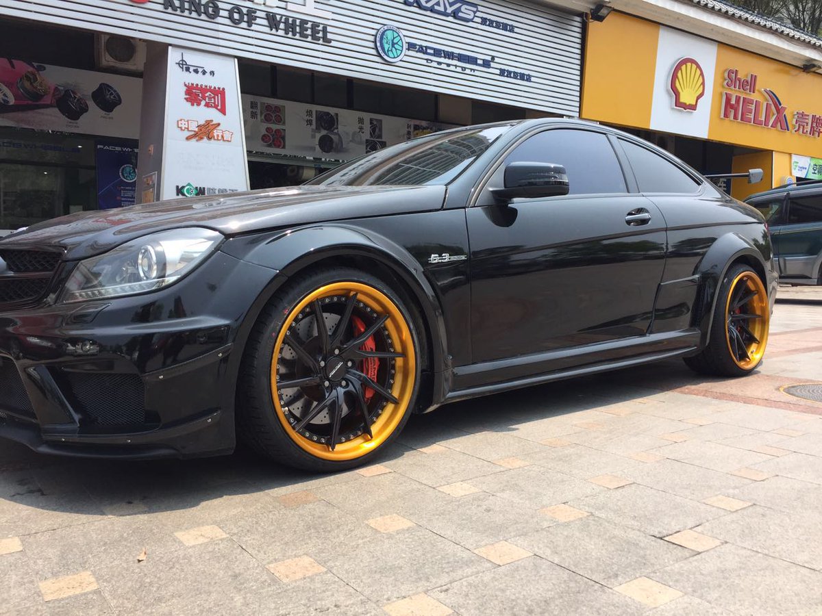 guxinxin's tweet photo. Face Wheels丨3pc custom forged
FW319 & Mercedes Benz C63 Wide Body
#facewheels #facewheelsdesign #3pc #customforged #forgedwheels #widebody #mercedesbenz #mercedesbenzc63 #c63 https://t.co/SZ5mM8zTEI