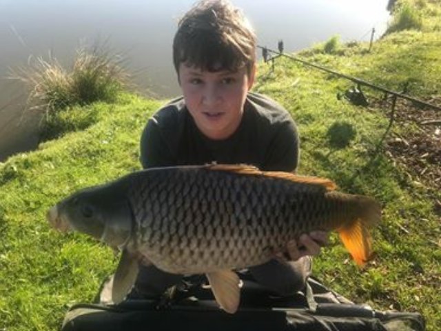 BigFishBaits's tweet photo. A great day on Spring Lake on the Hinderclay complex 3 fish in total all falling to #MilkOne that had been glugged in their matching dip. 19.4, 15.6 and 13.7 where well received on what looked to be a really warm day .... Thanks to Annie for sending in the pictures. Nice One https://t.co/B3EgppKm5M