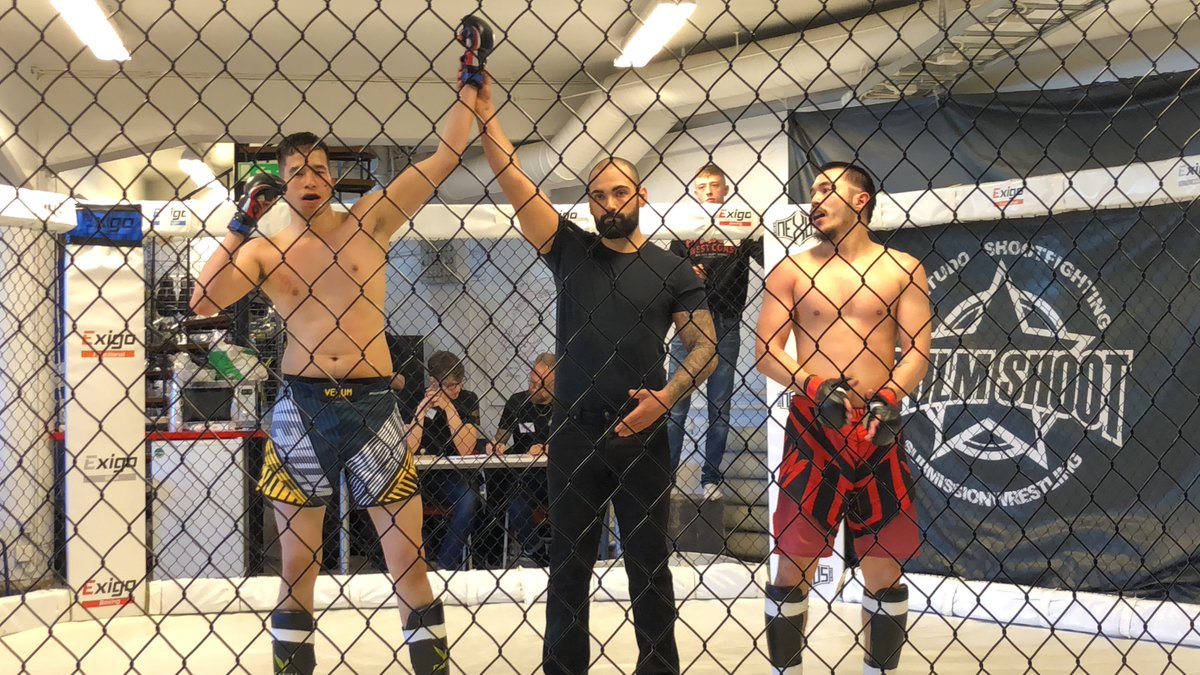 ostersundsjk's tweet photo. Seger för ÖJK i Svenska MMA ligan.
Bromma/Stockholm
Referat, videos och mer information från matchen kommer inom kort.
20180505 ÖJK MMA
#ÖJK #ÖstersundsJK #ÖstersundsJeetKuneDoKlubb #canonlybeone #one #firstposition #guld #bästochflestbådepåbreddenochtoppen #svenskammaligan https://t.co/kHvlB7tuRx