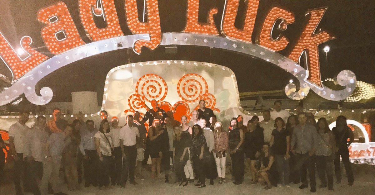 EvaEsteban3's tweet photo. Enjoying the nostalgia of old Las Vegas #ARDALEAPS #WhatsOldIsNew #FriendsAcrossIndustry #ElvisHasNotLeft #ExpandingCircle #LeadershipFocus #LEAPSCommunity #ARDAWorld https://t.co/Pp0S0xjozu