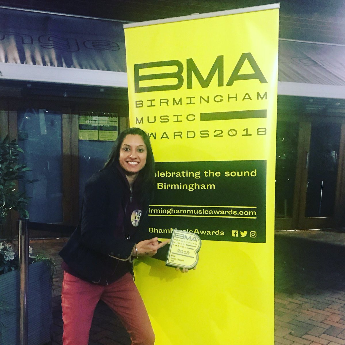 @sothspell @dan_whitehouse @bhammusicawards @GleeClubBham @TomRoseMusic @laffingdogmusic Hi please Visit UK’s first FEMALE #bhangra #DholDrumming & #Dancing team’s website eternaltaal.com who also won BEST ASIAN / WORLD ACT at the Bham Music Awards #bhangra