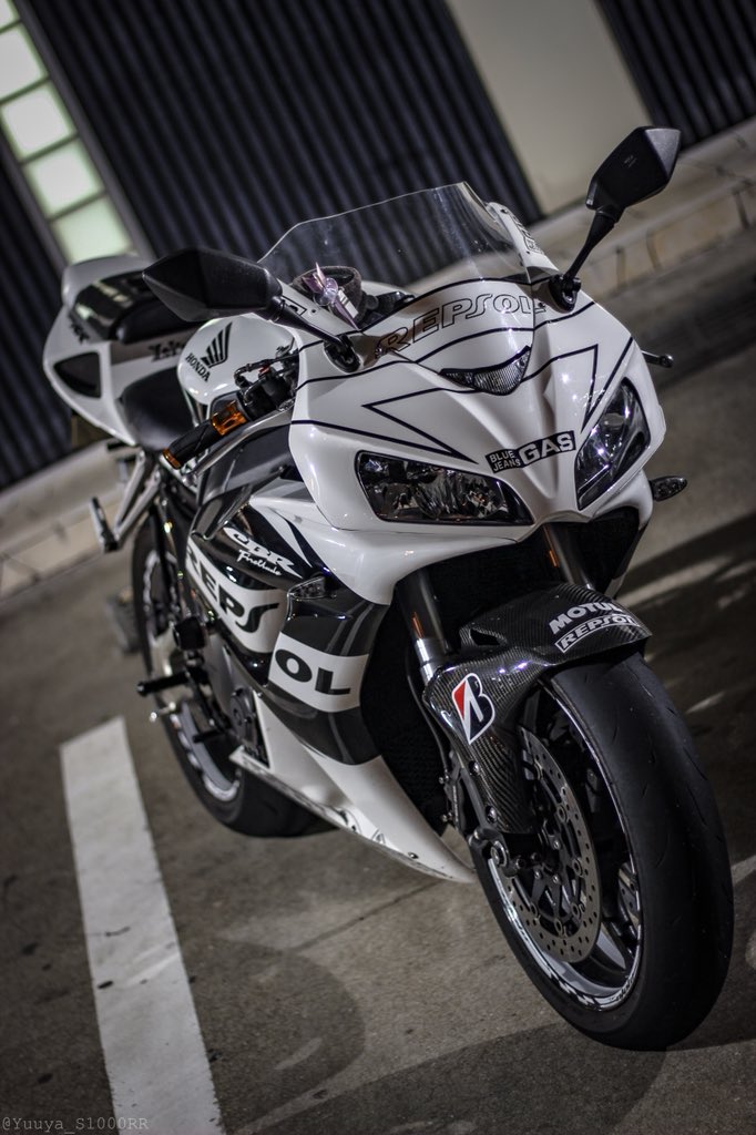 Twitter 上的 ゆんころ 今日5月7日はcbr1000rr Sc57の日でもあり 私の誕生日 O ノリだけに焦点を合わせたら自他ともに認める18歳ですね P これからも皆よろしくッ Cbr1000rr Sc57の日 白レプソル フルカーボン T Co 8meo0fm5bn Twitter Twitter 上的 ゆんころ 今日5月7日はcbr1000rr Sc57の日でもあり 私の誕生日 O ノリだけに焦点を合わせたら自他ともに認める18歳ですね P これからも皆よろしくッ Cbr1000rr Sc57の日 白レプソル フルカーボン T Co 8meo0fm5bn Twitter