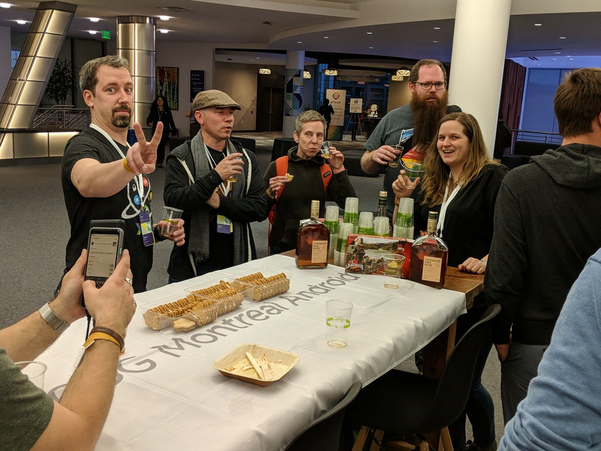 Canadian table at the Global Summit!!! Come have some whisky and Maple Syrup biscuits!! 👌 #gdgsummit #communitysummit #io18