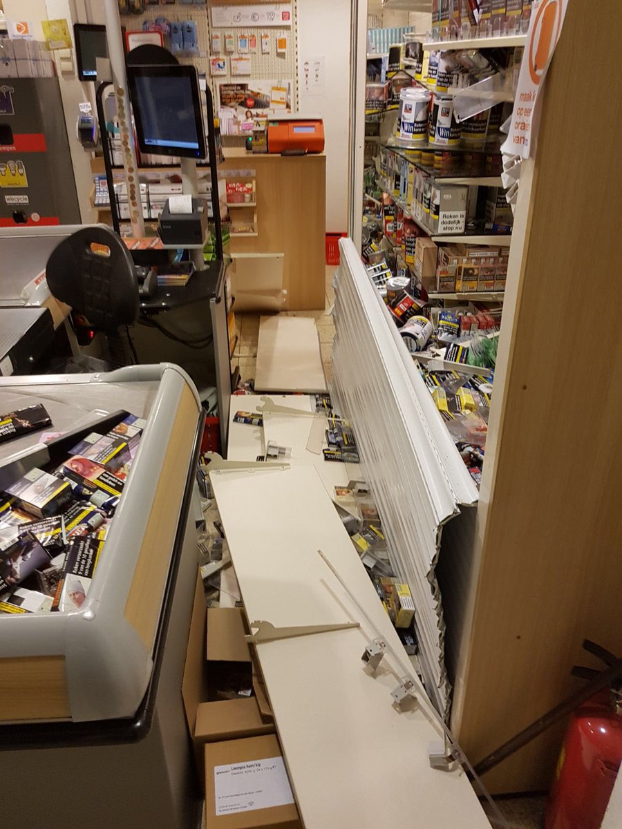 ⛔️ G E S L O T E N⛔️
Vandaag kunnen wij helaas niet om 08:00 uur open gaan. Vannacht is er bij ons ingebroken en moeten wij eerst alles opruimen. 

Natuurlijk doen wij er alles aan om zo snel mogelijk de deuren weer open te kunnen doen!