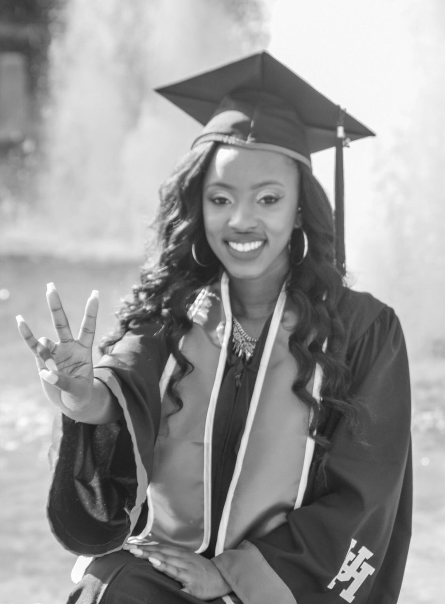 _Camique's tweet photo. โWe know what we are, but know not what we may be.โ
Thought about dropping out my first semester after a couple setbacks but now Iโm about to be a college graduate.
B.S. Hotel & Restaurant Management
May 11th, 10AM
Cullen Performance Hall
#GradSZN #BlackGrad #1stGenGrad https://t.co/QtiMAdm286
