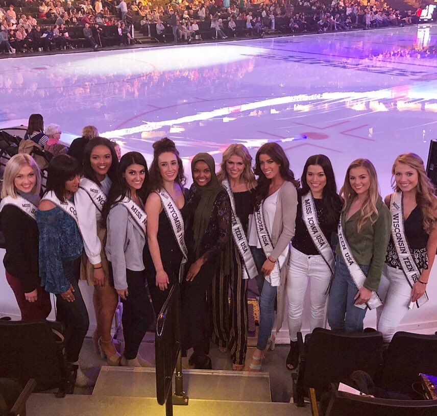A great end to the weekend with our girls! Thank you <a href="/IMGmodels/">IMG Models</a> &amp; <a href="/WME/">WME</a> for this fun, talent-filled evening ⛸👑 #missmnusa #missmnteenusa #img #fox #missusa #StarsOnIce