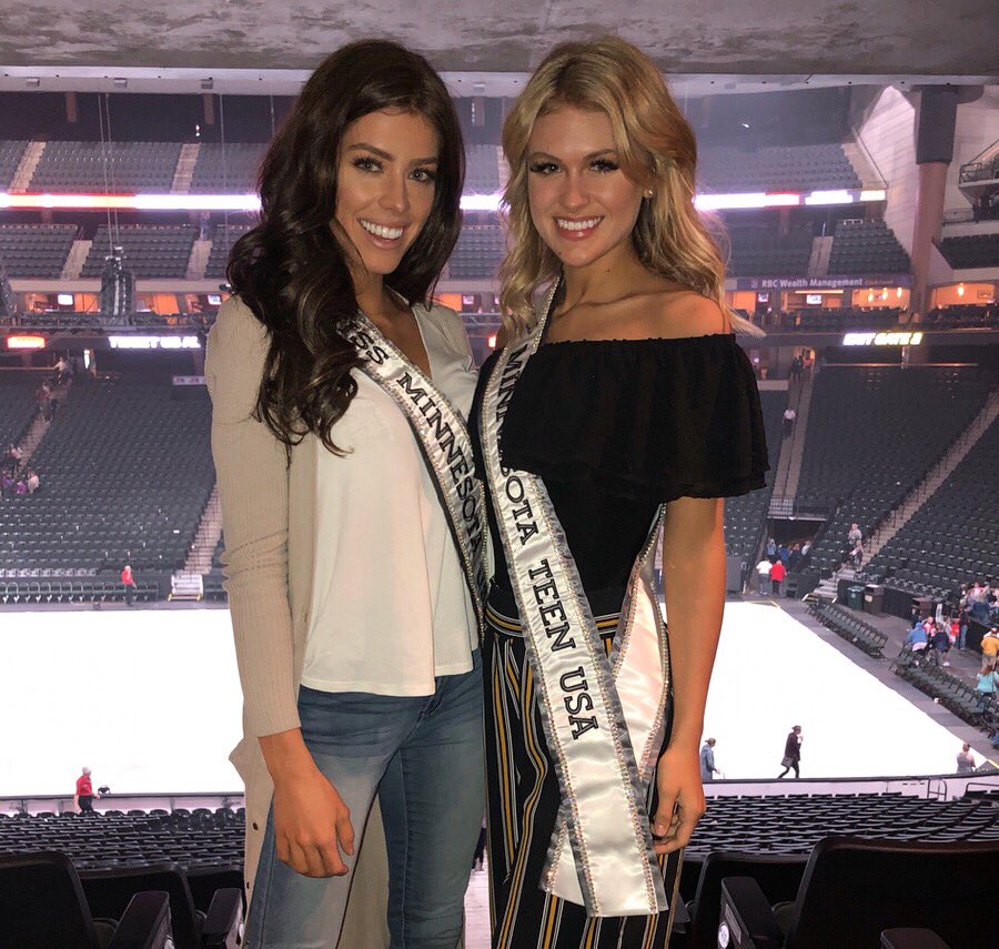 MissMNUSA's tweet photo. A great end to the weekend with our girls! Thank you @IMGmodels &amp; @WME for this fun, talent-filled evening ⛸👑 #missmnusa #missmnteenusa #img #fox #missusa #StarsOnIce https://t.co/T6QKgRBvON