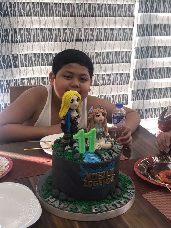 Cake Break on Twitter: "Mark’s Mobile Legends theme cake ...