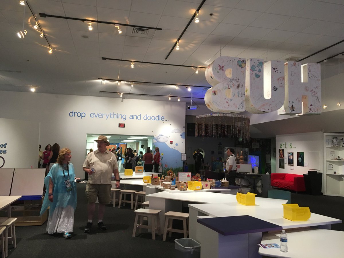 SariCuster's tweet photo. Final stop @ideaMuseumMesa for @AAMers #outofthisworldparty. Check out the musical dome experience. #AAMSMJ #AAM2018 https://t.co/RlSwRVkpm3