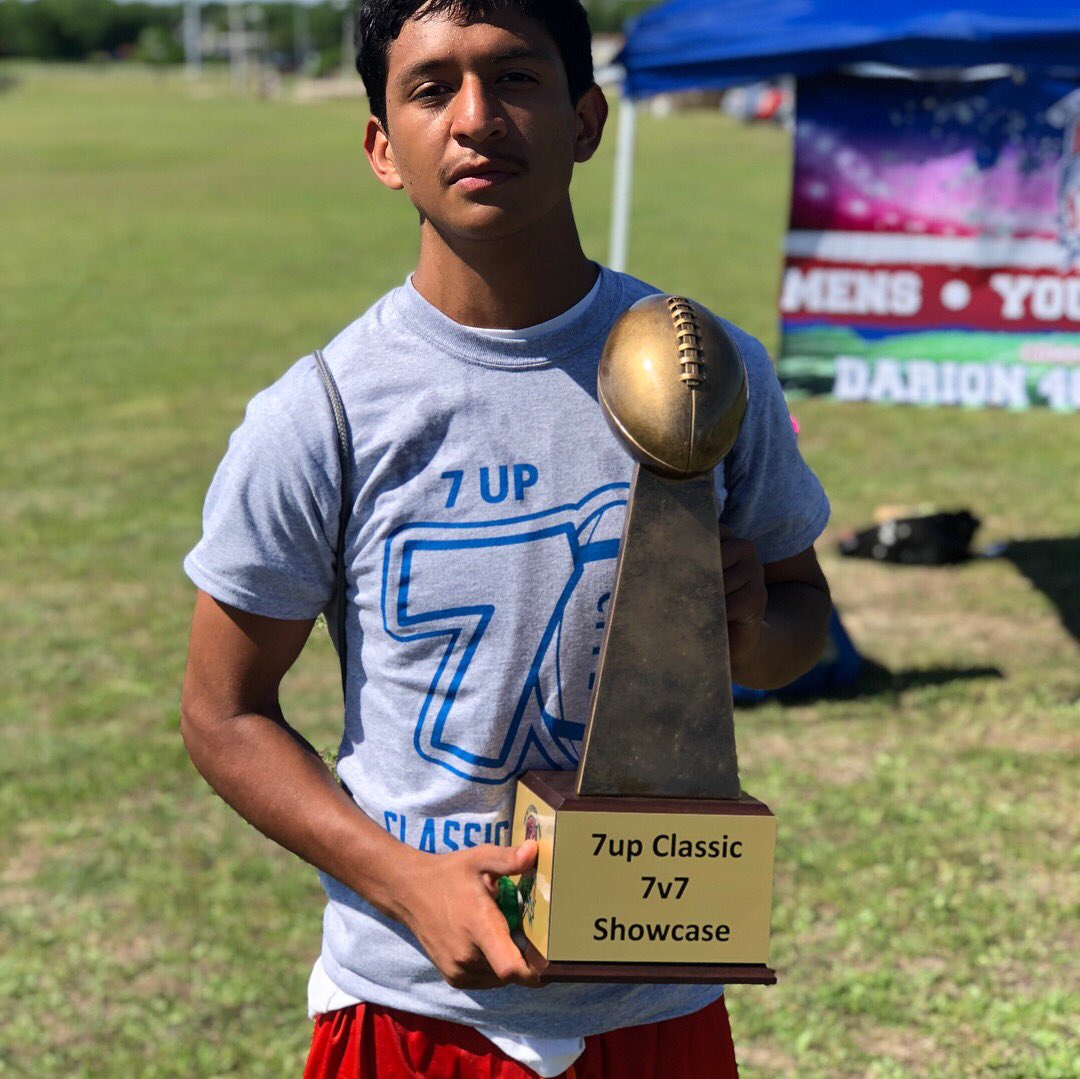 geovanni01's tweet photo. Congrats to  @ZaimMunoz  and all the  Killeen Texas area #TexasFury 2021 15u as they did their thing in Dallas, no bad for their very first 7 Vs7 tournament together #getbetterdaily @ctx_elite @TeamWalkerX @DjuanGrant2x https://t.co/oao47sfwqI