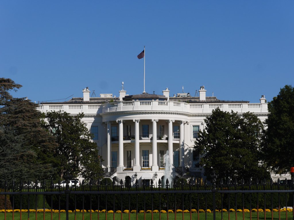 sayheytoray's tweet photo. Stop 8: Washington D.C. https://t.co/965dc70EmA https://t.co/CVWqyrR88r