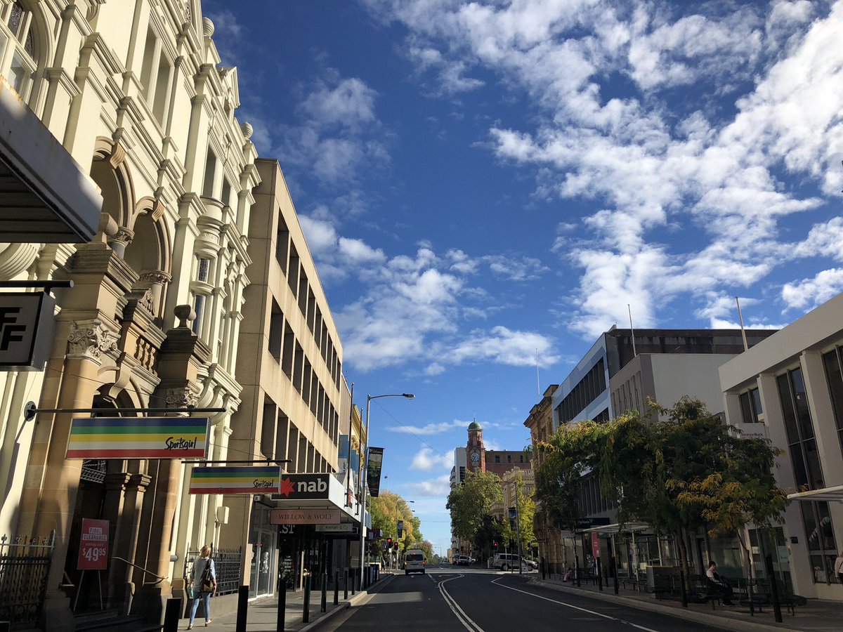 Today @CityLaunceston agreed to supoort @LtonCentralCity for a further four years to ensure Launceston continues to be a vibrant hub for people to live, work, learn, invest, engage and enjoy. #creativity #entrepreneurship #innovation #growth Launceston: a great regional city