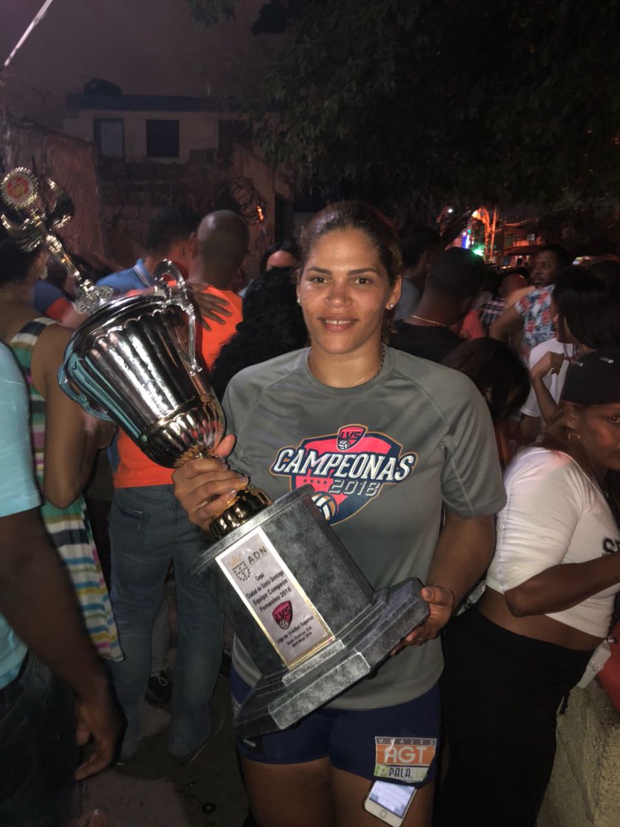Carlos_Nunez233's tweet photo. Gozando las Caribeñas

MVP Priscila Rivera https://t.co/oTSvfx0ZCK