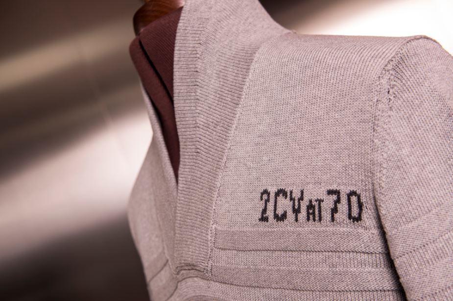DollyDoesItAll's tweet photo. With some early morning starts this Summer our @WaringBrooke British #Knitwear #2CV sweater will come in handy to keep us warm with our set up with #Dolly ! This is part of  2CV Knit collection designed for us #British #Fashion designer Samantha Brooke, #handmade in Nottingham https://t.co/46pjDH6IWN