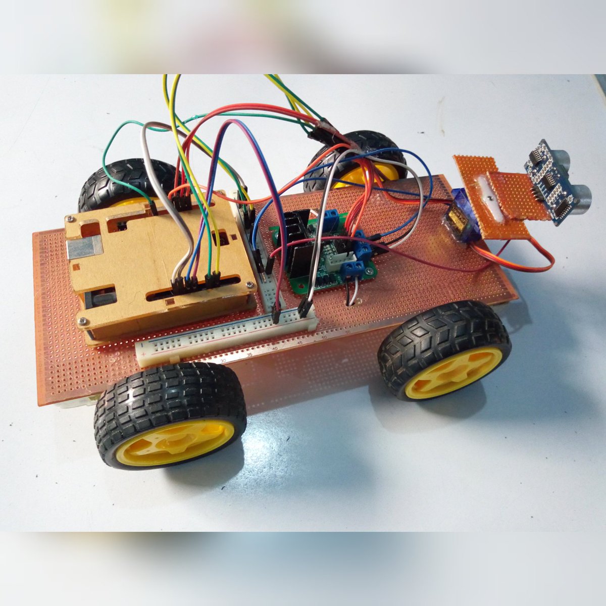 AdepojuBRAIN's tweet image. Building an advanced robotic arm with artificial intelligence. #robotics #ArtificialIntelligence #braintechnologies 
Pinky drop v3.0