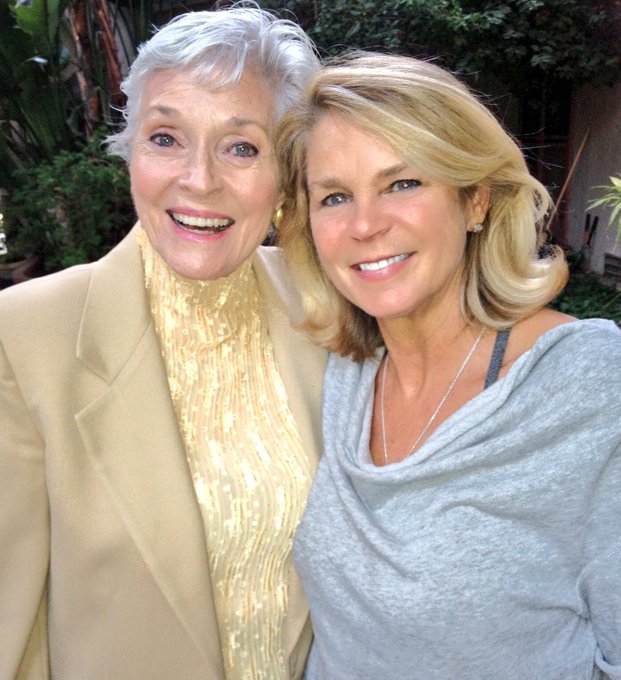 With one of my favorite actors of all time! #catwoman #batman #startrek @LeeMeriwether in 2016 just before<a href="/tag/catwoman"class="tags">#catwoman</a><a href="/tag/film"class="tags"><span>#film</span></a><a href="/tag/batman"class="tags"><span>#batman</span></a><a href="/tag/startrek"class="tags"><span>#startrek</span></a>