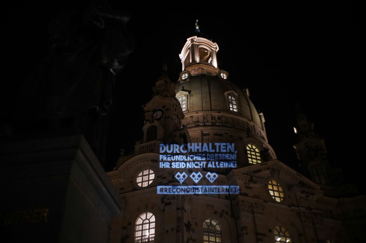 Dresden, du wunderschönes Florenz an der Elbe! Lass Dich nicht unterkriegen mit deiner wunderschönen Altstadt, der alternativen Neustadt (<a href="/brn_dd/">Bunte Rep. Neustadt</a> ) und der tollen Uni (<a href="/tudresden_de/">TU Dresden</a> ) 
#DresdenIstNichtAllein #DresdenZeigtWiesGeht #LovelyPlanetDD #ReconquistaInternet