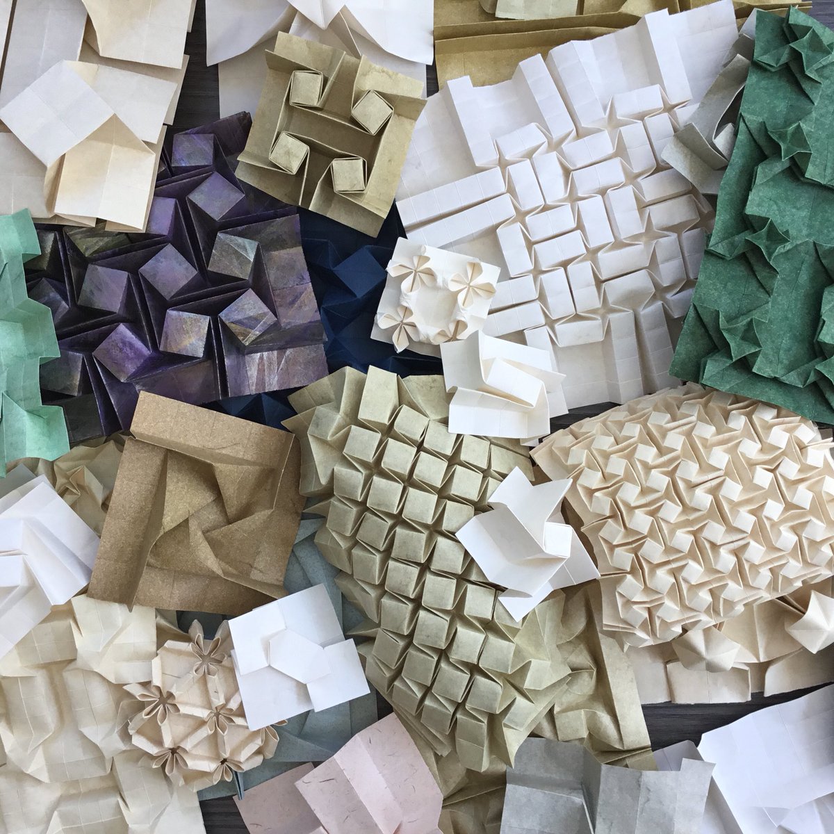 برچسب Papierfalten در توییتر