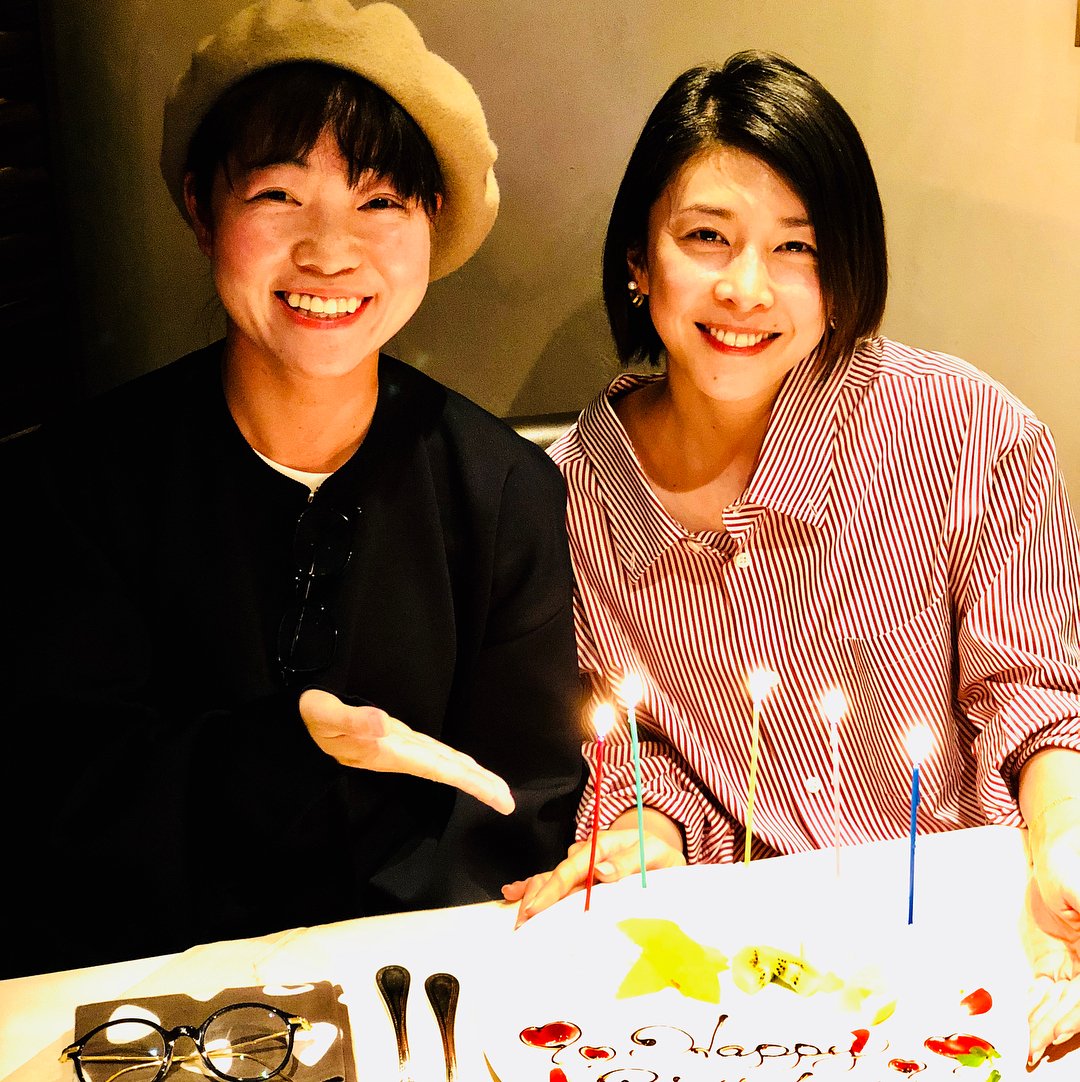 Onm A Twitter この二人本当に仲が良いよね 打算も計算も無い関係って最高だよね 竹内結子が唯一フォローしている相手はイモト なぜこんなに仲が良い T Co Mkmfdqdtmx リアルライブ Inred インレッド 宝島社 竹内結子 イモト イモトアヤコ Onm A Twitter この二人本当に仲が良いよね 打算も計算も無い関係って最高だよね 竹内結子が唯一フォローしている相手はイモト なぜこんなに仲が良い T Co Mkmfdqdtmx リアルライブ Inred インレッド 宝島社 竹内結子 イモト イモトアヤコ