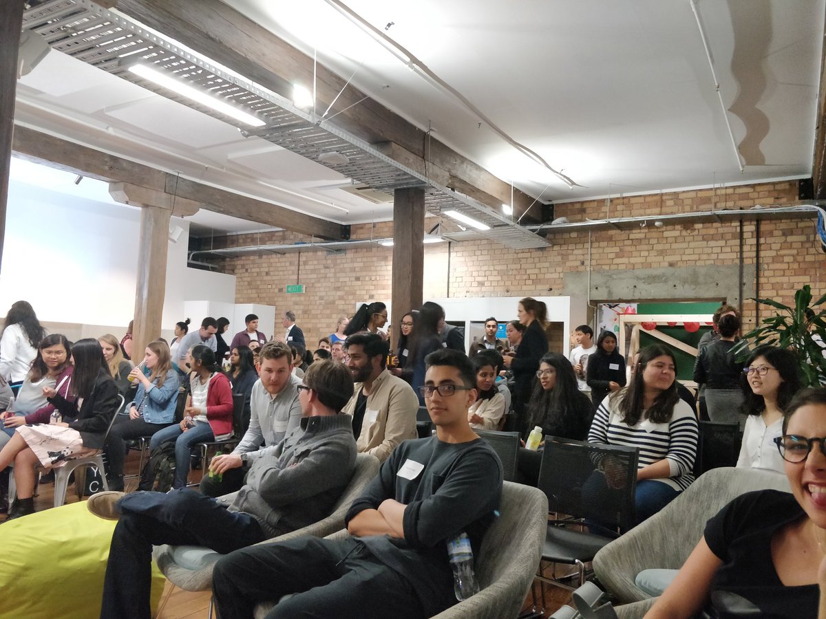 So cool to see an awesome number of <a href="/AUTuni/">AUT University</a> STEM women at the industry networking event <a href="/Xero/">Xero</a>!