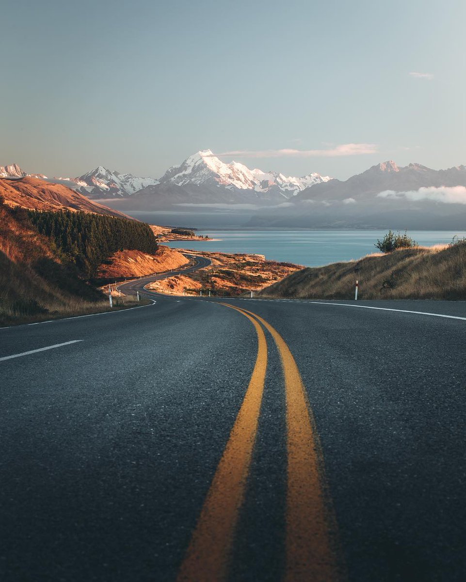 earthescope's tweet photo. New Zealand adventures | Photography by Ryan Domenico https://t.co/54E9nR1wt4